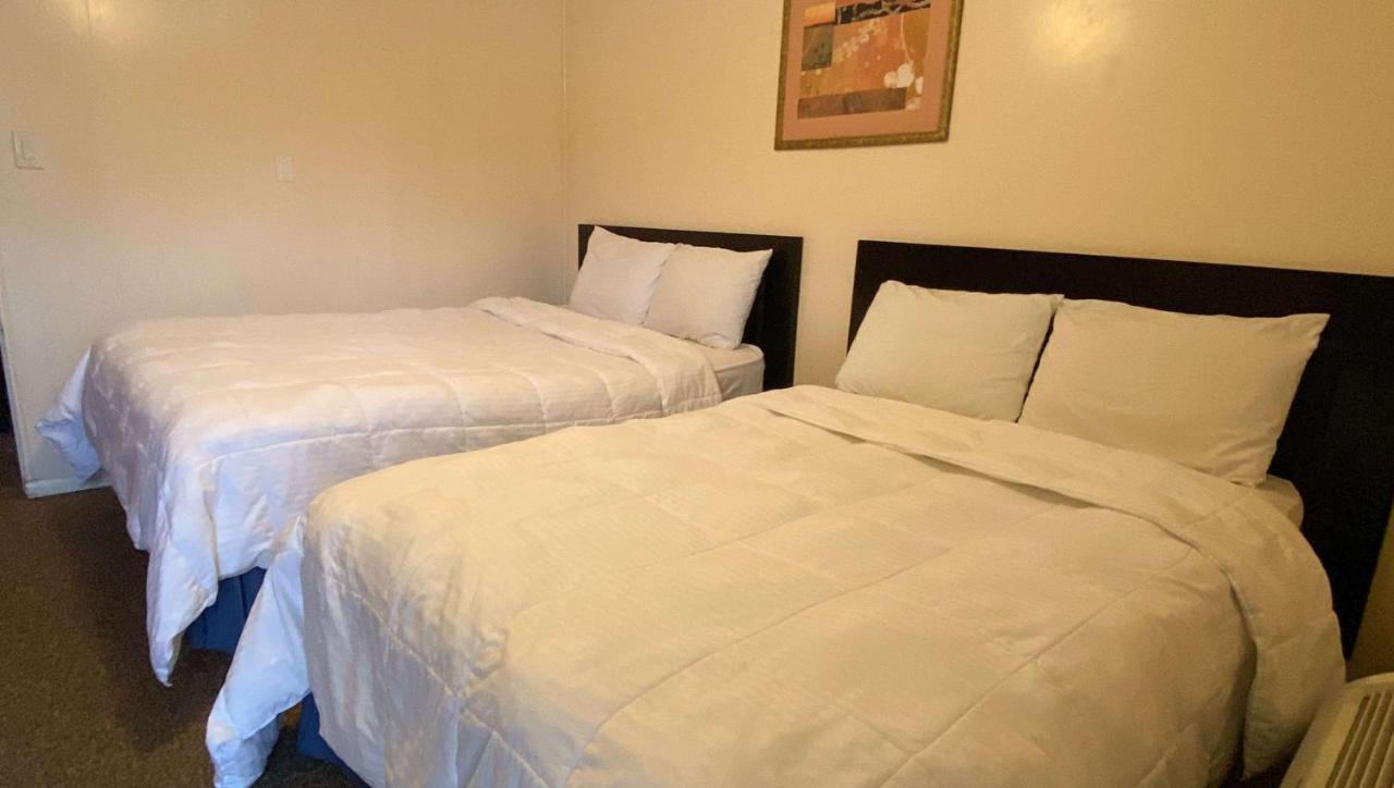 Country Place Inn And Suites White Haven Ngoại thất bức ảnh